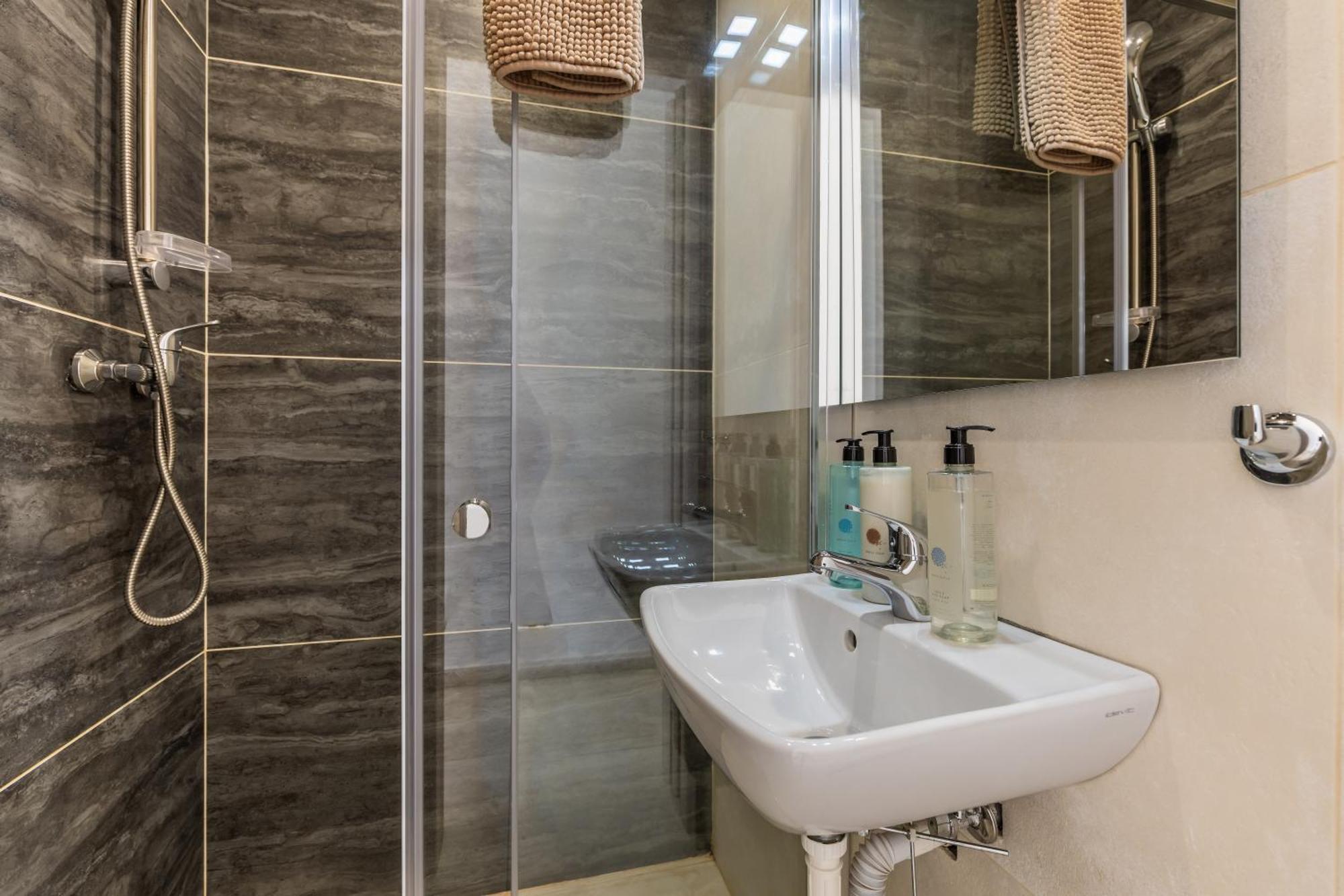 Xemx Sabiha Suite 5 Min Walk From St Julians San Ġwann Esterno foto