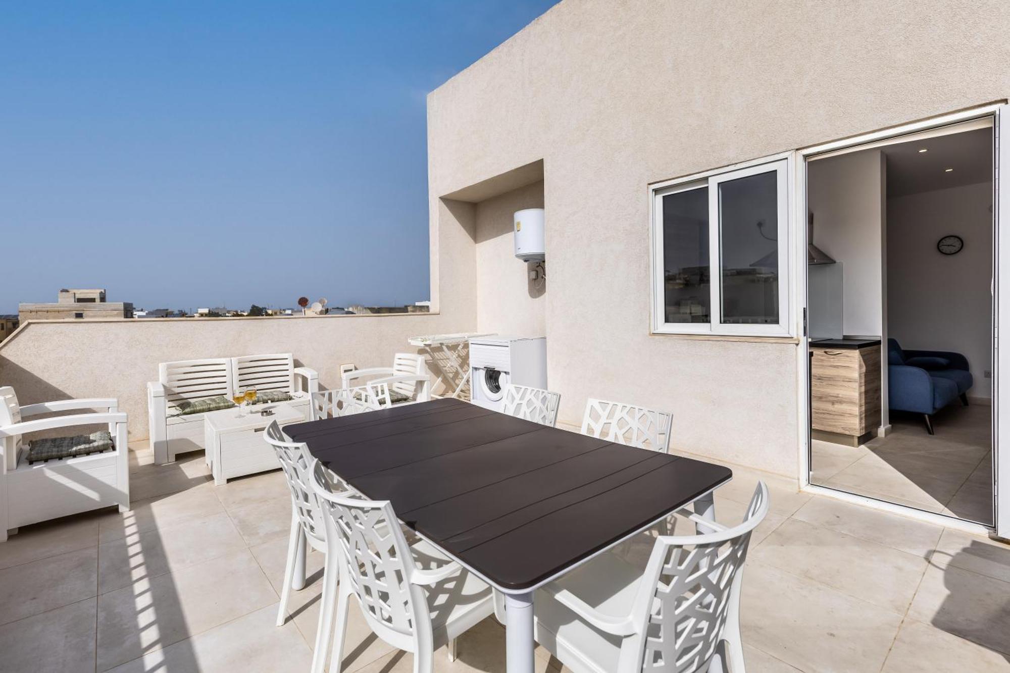 Xemx Sabiha Suite 5 Min Walk From St Julians San Ġwann Esterno foto